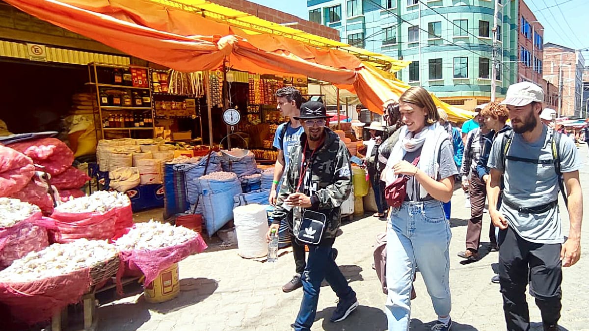 Villa Dolores Market